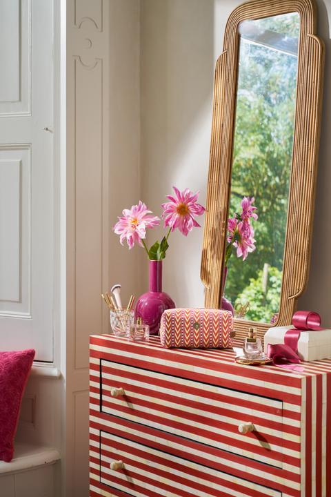 Produktbild PIP Studio Coco Kosmetiktasche medium Samba Stripe orange 21,5x10x10,5cm