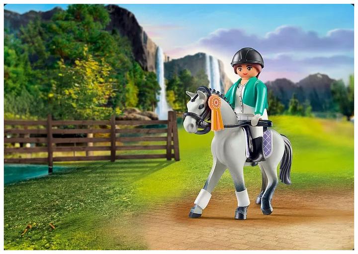 Actual product image Playmobil Turnierreiterin (71641, Playmobil Horses of Waterfall)