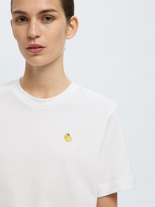 Actual product image Selected Femme Besticktes T-Shirt mit Rundhalsausschnitt (XL)