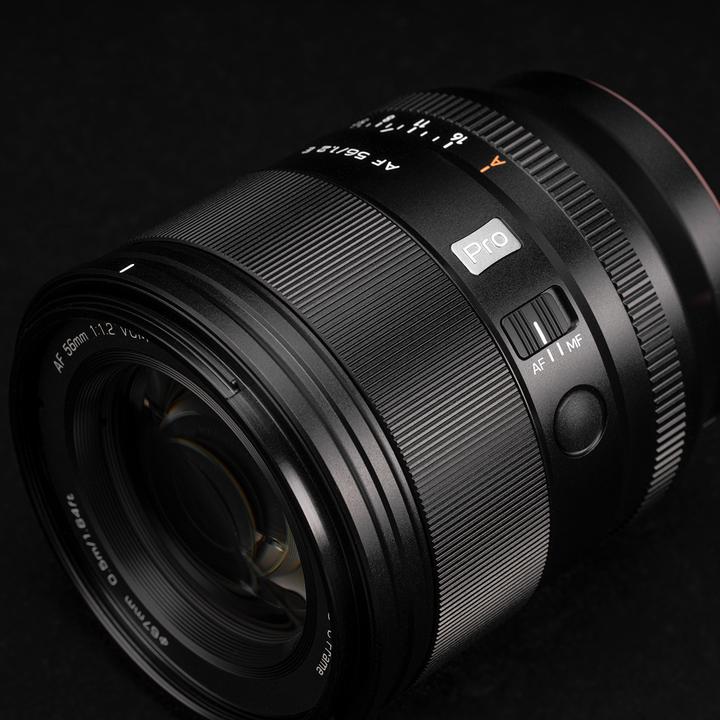 Actual product image Rollei Viltrox Objektiv | AF 56 mm Pro | F/1.2 | Sony E-Mount (Sony E, APS-C / DX)