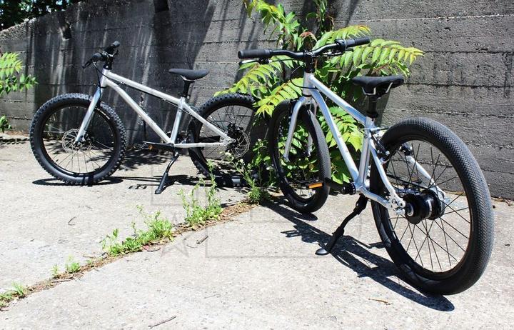 Produktbild NG Sports Fahrradständer, Early Rider Mittelständer, ab MY 2020, 20", black/black, OE Verpackung SAL