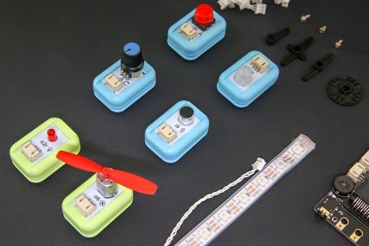 Actual product image DFRobot Boson starter kit for BBC micro:bit