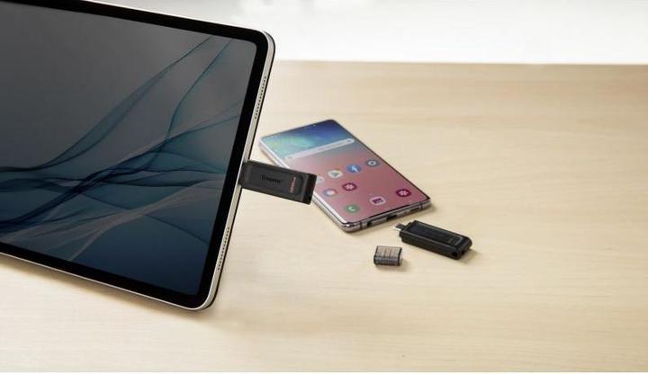 Actual product image Kingston DataTraveler 70 (64 GB, USB-C)