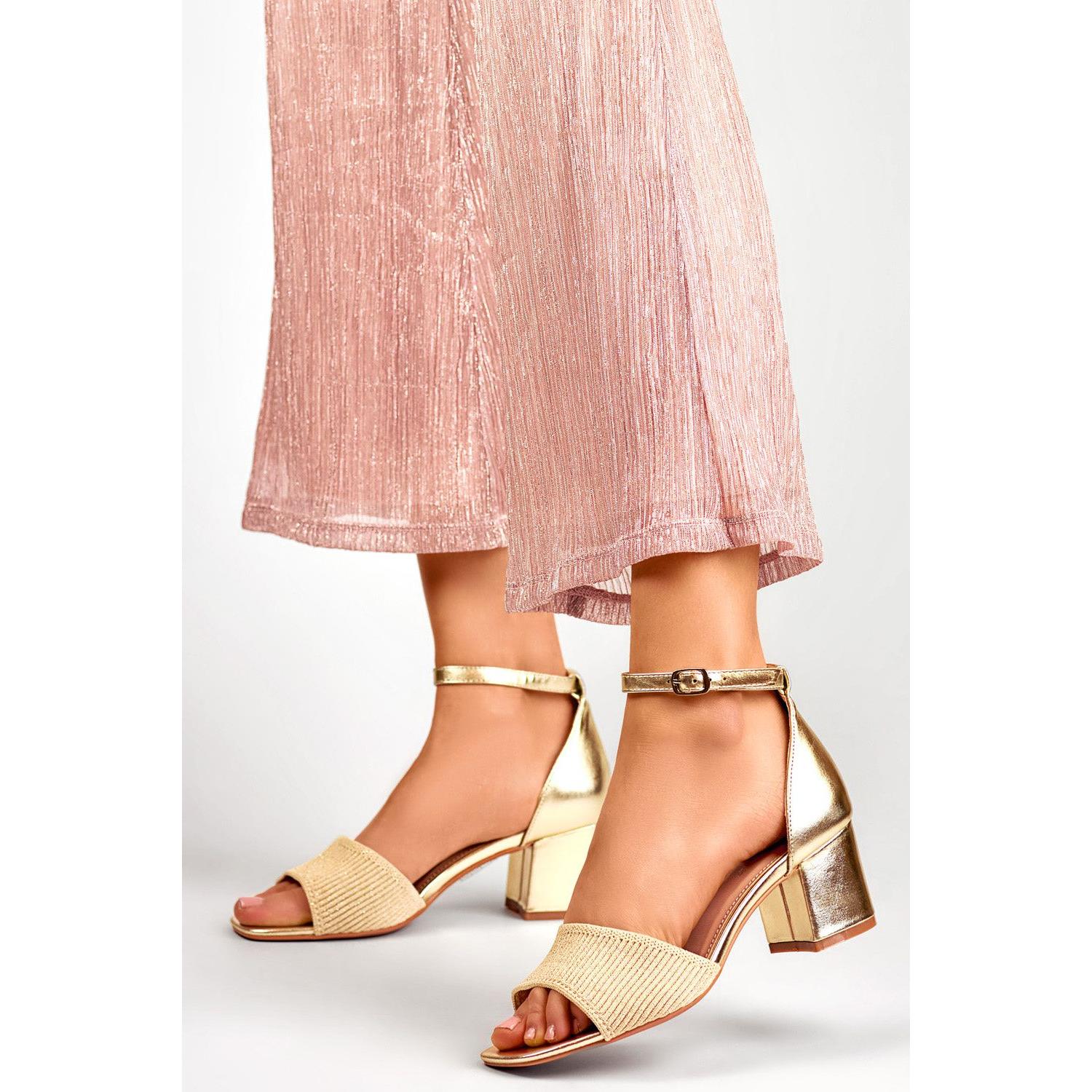 Primo, Damen, Sandalen, Sandalen mit Absatz model, Beige, (39)
