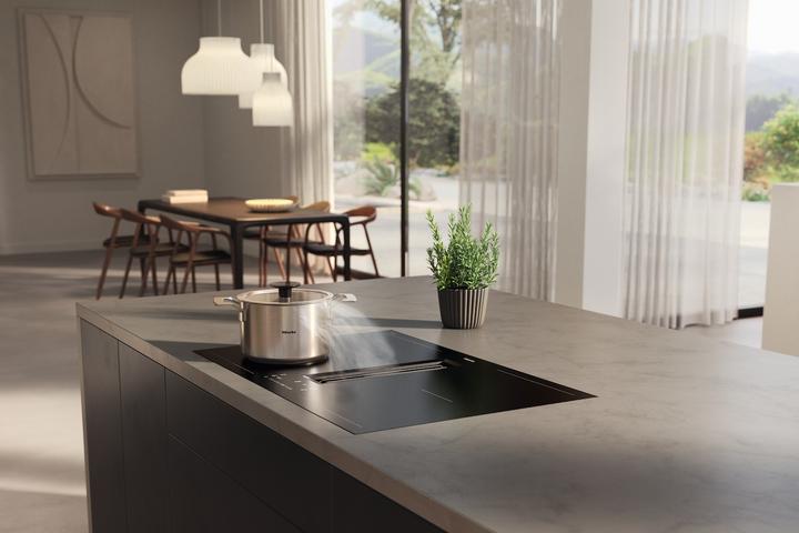 Actual product image Miele KMKT 2040-3 (20 cm, Pot, Stainless steel)