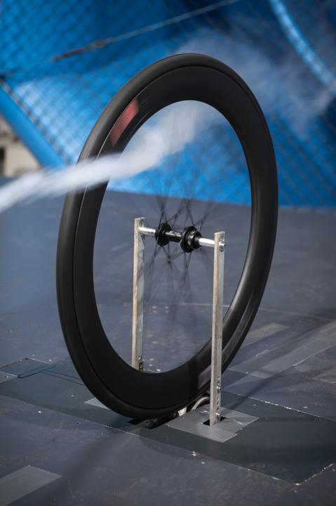 Produktbild DT Swiss E 1800 SPLINE Laufrad (Vorderrad, 28")
