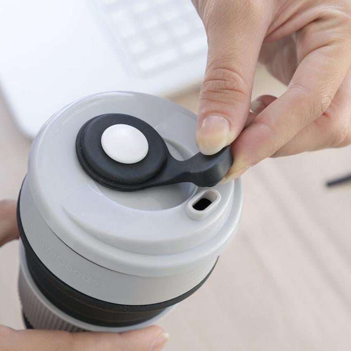 Produktbild InnovaGoods Faltbarer Becher mit Deckel - Silikon (0.35 l)