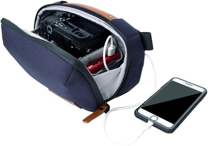 Actual product image Vanguard VEO CITY CB24 NV (Camera shoulder bag, 3 l)