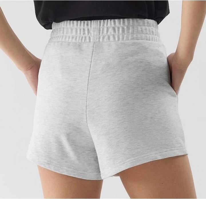 Actual product image 4F Shorts (L)