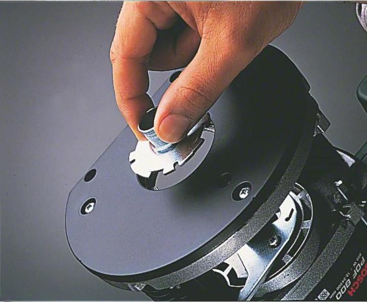 Actual product image Bosch Professional Zubehör Copying sleeve for routers, with quick-release fastener, 17 mm