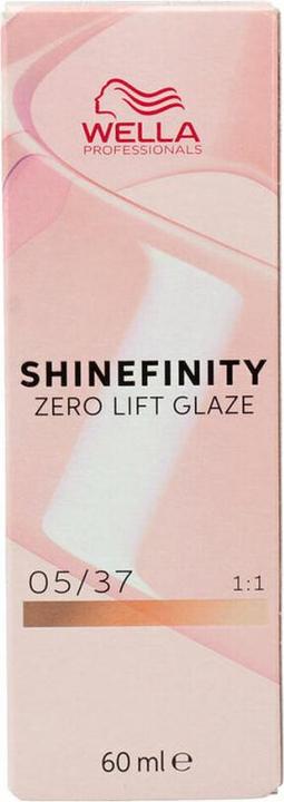 Image du produit Wella Shinefinity Caramel Espresso 05/37 Light Brown Golden Sand 60ml (05, 37 Marron clair Sable doré)