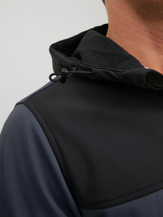 Actual product image Jack & Jones Hooded Softshell Jacket (XXL)