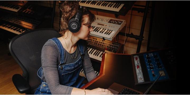 Immagine prodotto Audio-Technica ATH-M40x (Nessuna soppressione del rumore, Cablato)