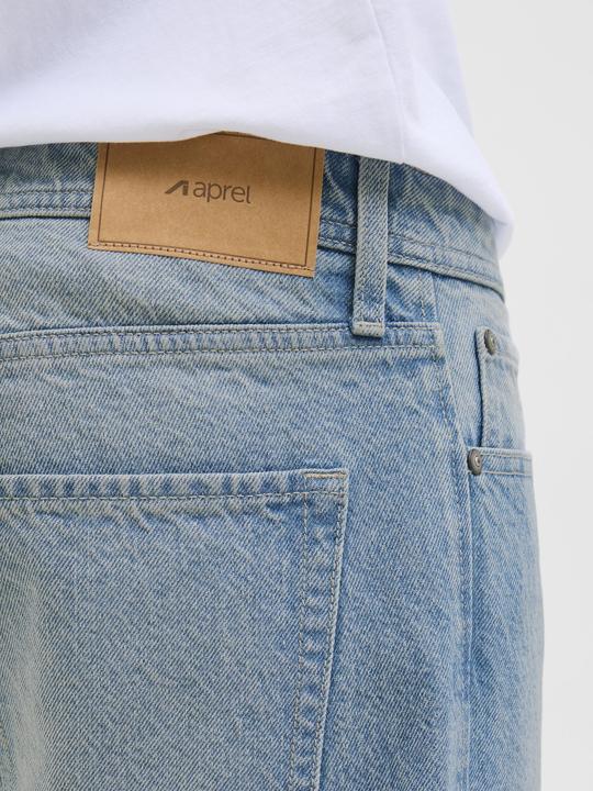 Actual product image Aprel Relaxed Fit Jeans Relaxed Fit Jeans (W32/L32)