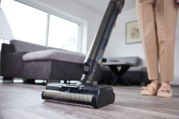 Actual product image Hisense HFC743169BKA (Vacuuming + mopping)