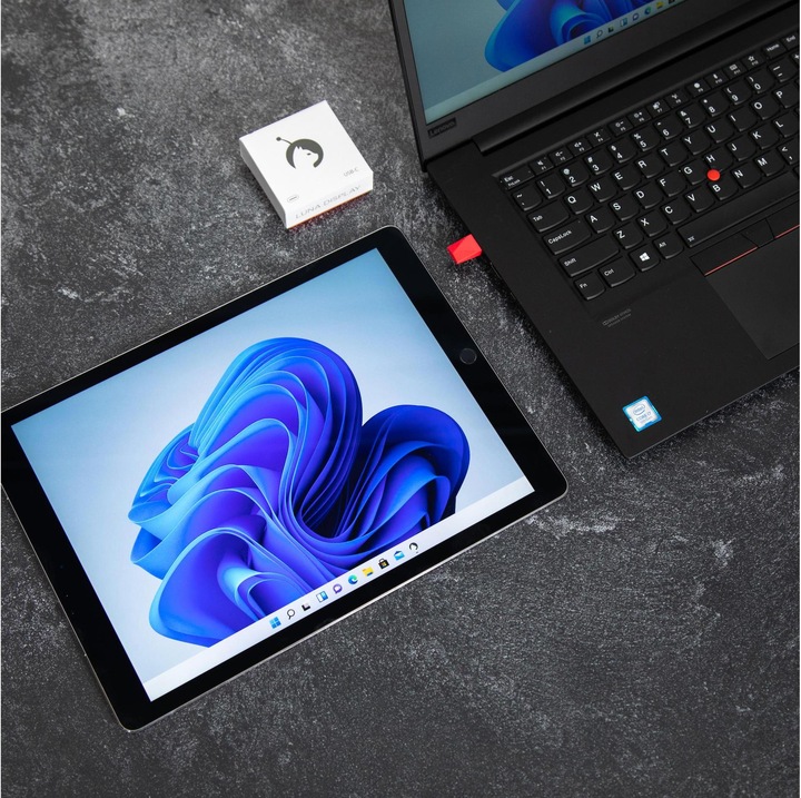 Actual product image Astro HQ LLC Luna Display Astropad USB-C