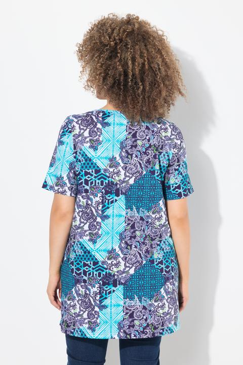 Actual product image Ulla Popken Patch Print Short Sleeve Knit Tunic (42, 44)