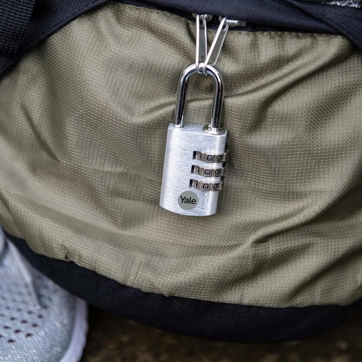 Actual product image Yale YE3CB/28/126/1/S padlock 28 mm silver combination lock