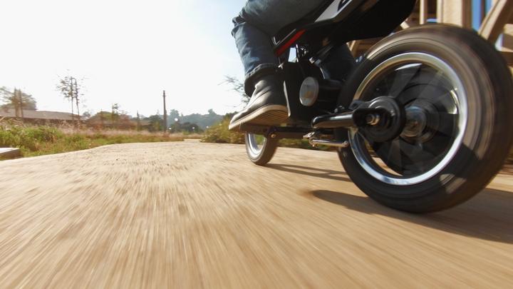 Actual product image Razor MX125 Dirt Rocket (12 V)