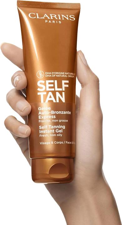 Actual product image Clarins Self-tanner (Self-tanning towel, 125 ml)