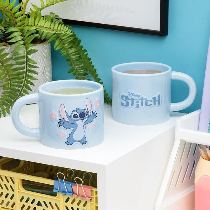 Produktbild Paladone Products Paladone Tazza 3D Disney Stitch Flowers (400 ml, 1 x)