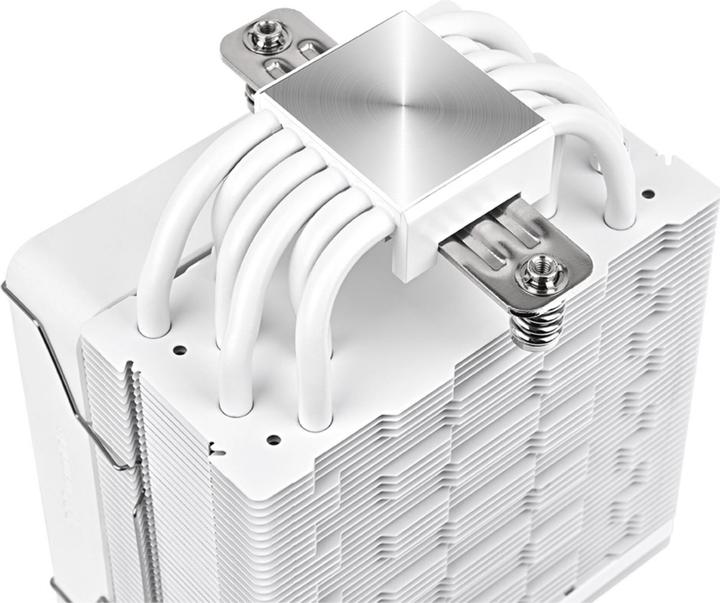 Actual product image Thermaltake Astria 400 ARGB (160 mm)