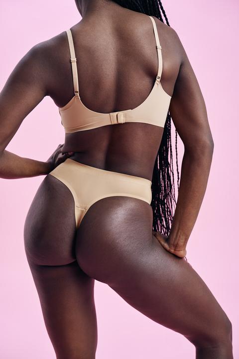 Produktbild The Female Company Tanga Seamless Strong (36)