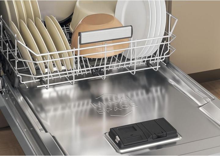 Actual product image Whirlpool W7F HS51 X