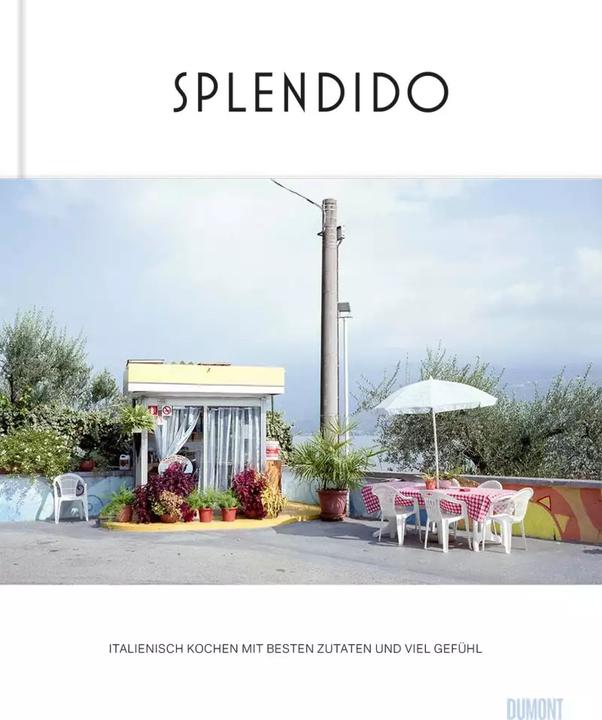 Actual product image Splendido (German, Mercedes Benz Benz, Juri Gottschall, 2022)