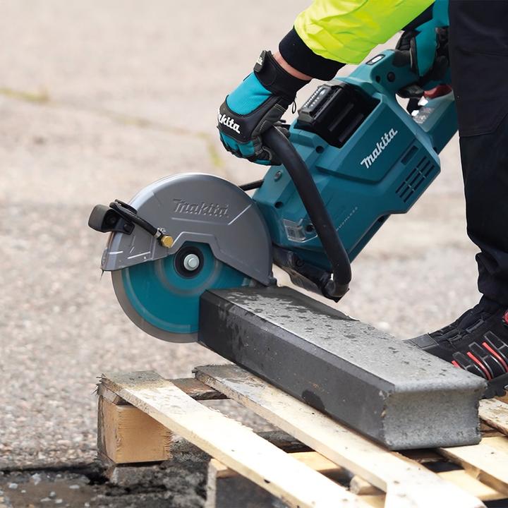 Actual product image Alberts Pipe clamp 60 mm fr 2 inch, galvanised yellow