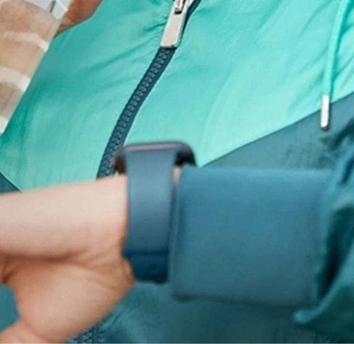 Productafbeelding Crong Apple Watch Silikonarmband 44–49 mm (Silicone)