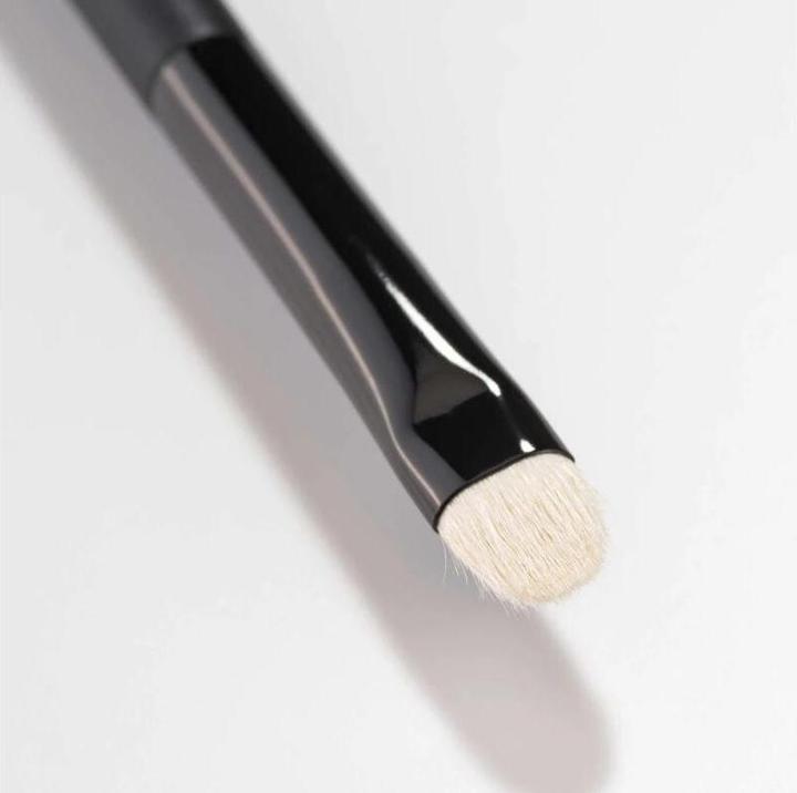 Actual product image Artdeco Brush (Eye shadow)