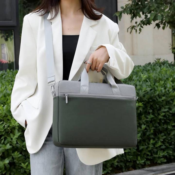 Actual product image Okade MacBook / laptop bag, 13.3-14 inch, T66, olive green (14")