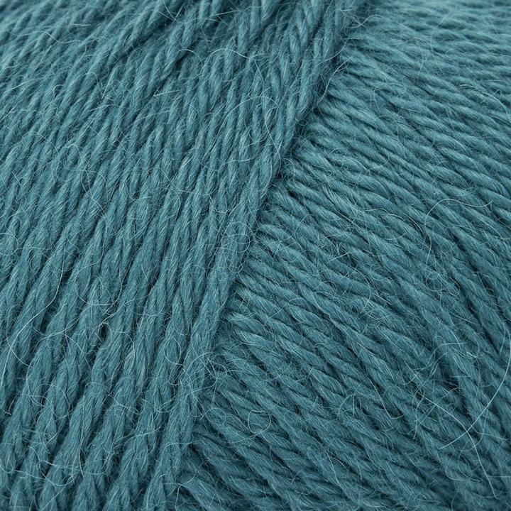 Actual product image DMC col. 0128 ocean approx. 100 m 50 g (100 m)