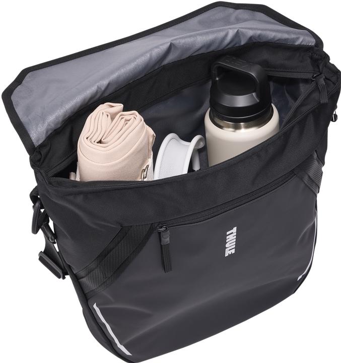 Actual product image Thule Chasm Courier (22 l, Rear rack bag)