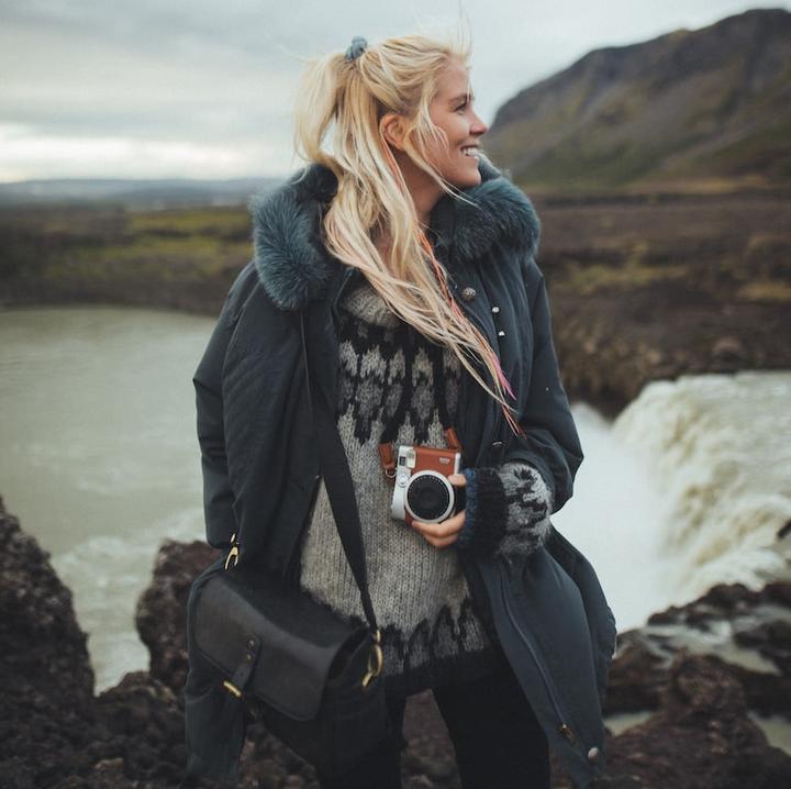Actual product image Only-Bags.Store Leather messenger bag, camera bag for mirrorless, instant and DSLR cameras, travel bag (Camera shoulder bag)