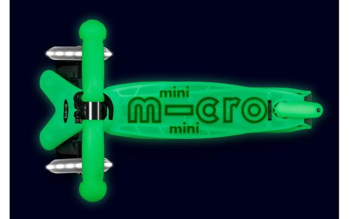 Actual product image Micro Scooter Mini Deluxe Glow LED Lime green