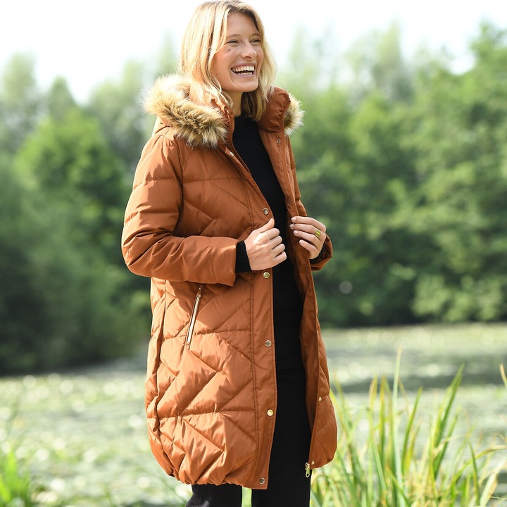 Produktbild Anne Weyburn Gesteppter Wintermantel mit Kapuze (48)