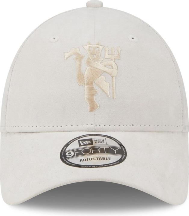 Actual product image New Era 9Forty Velour Manchester United