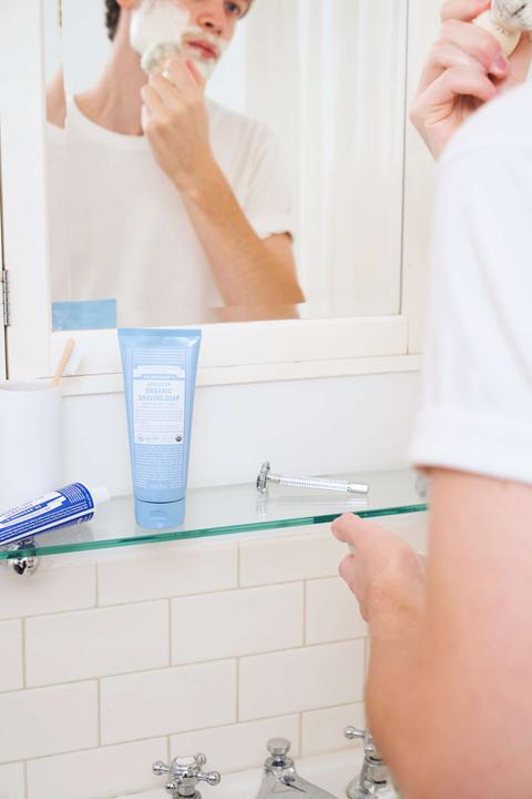 Actual product image Dr. Bronner's Shaving Soap Neutral (207 ml, Shaving soap)