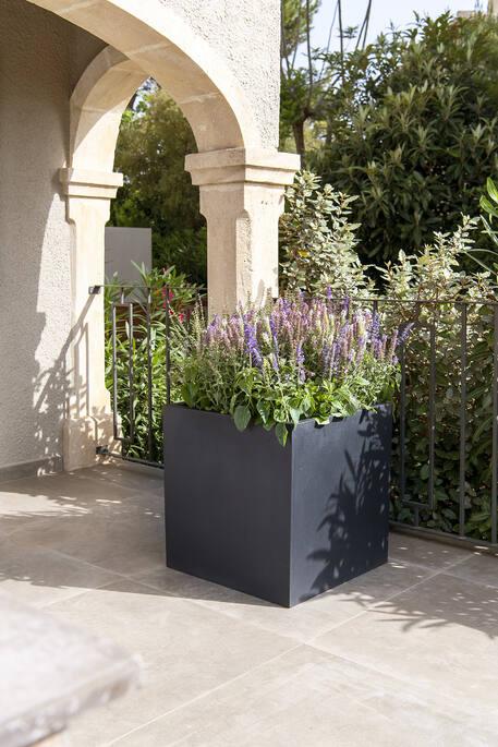 Produktbild Pottery Pots Block M (40 x 40 x 40 cm)