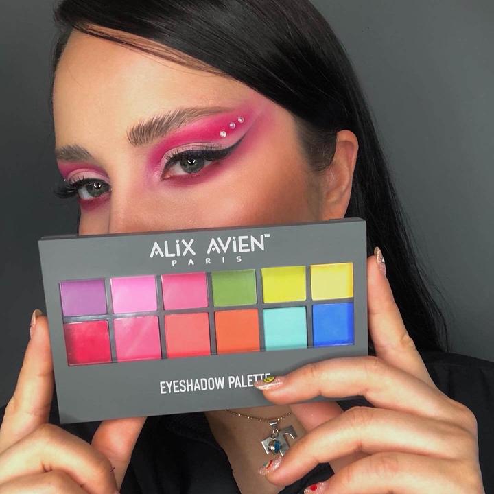 Produktbild Alix Avien Eyeshadow Palette: Tropical Bouquet (multi color)