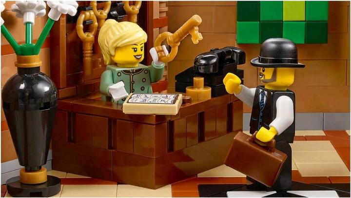 Image du produit LEGO Hôtel-boutique (10297, LEGO difficiles à trouver)