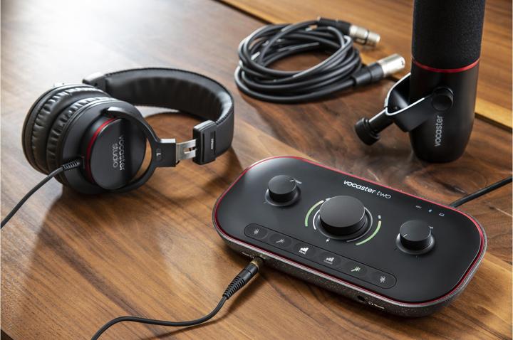 Actual product image Focusrite Vocaster Two Studio (USB)