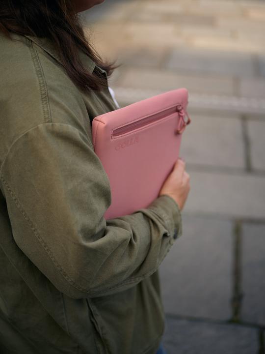 Actual product image Golla Laptop sleeve 13 inch, dirty pink (13", Universal)