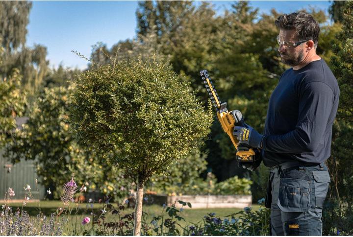 Produktbild DeWalt 18V Akku-Kompakt-Heckenschere ohne Akku (Akkubetrieb)