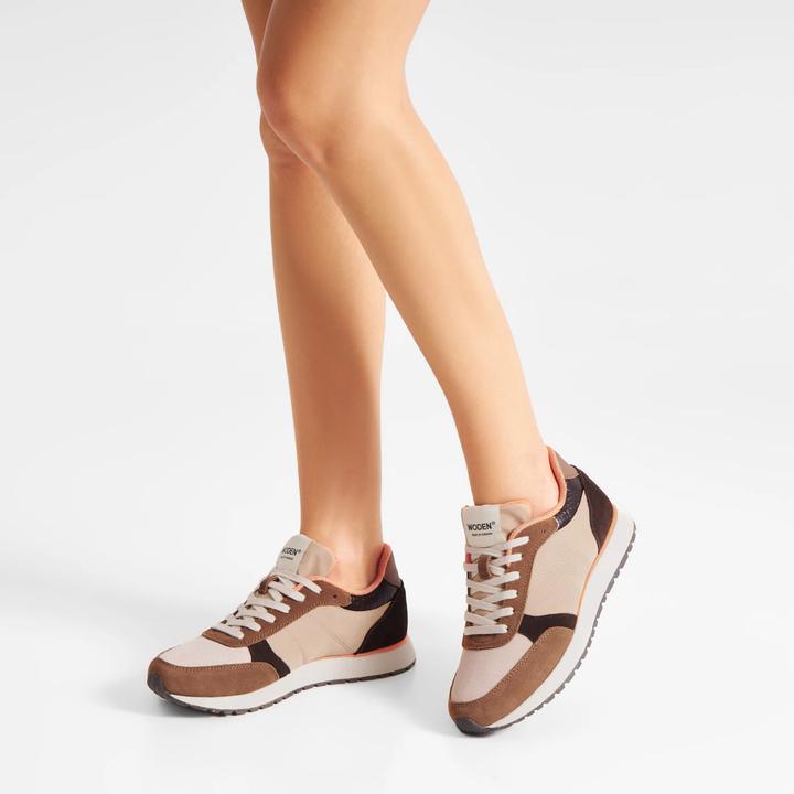 Actual product image Woden Ronja (40)