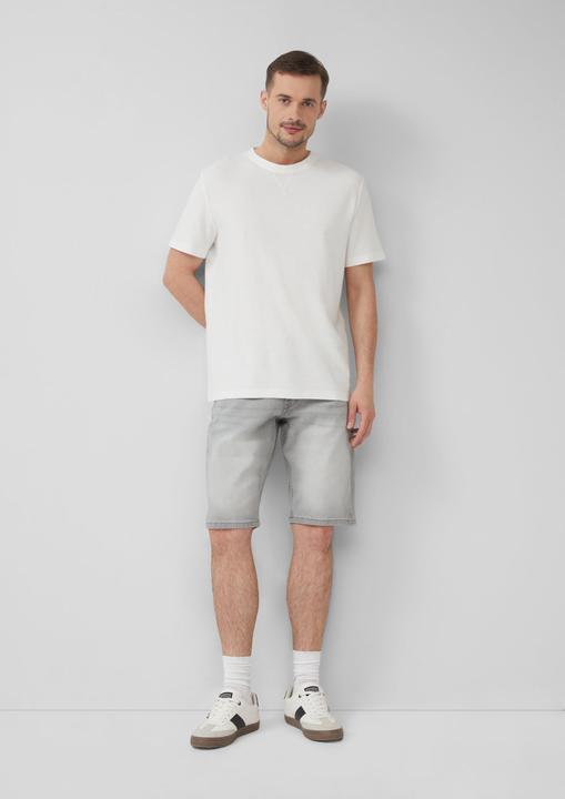 Actual product image S.Oliver Jeans-Hose Leichte Jeans-Bermuda / Regular Fit / Mid Rise (31)