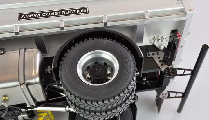 Immagine prodotto Amewi Camion ribaltabile Mercedes Arocs (RTR pronto all'uso)