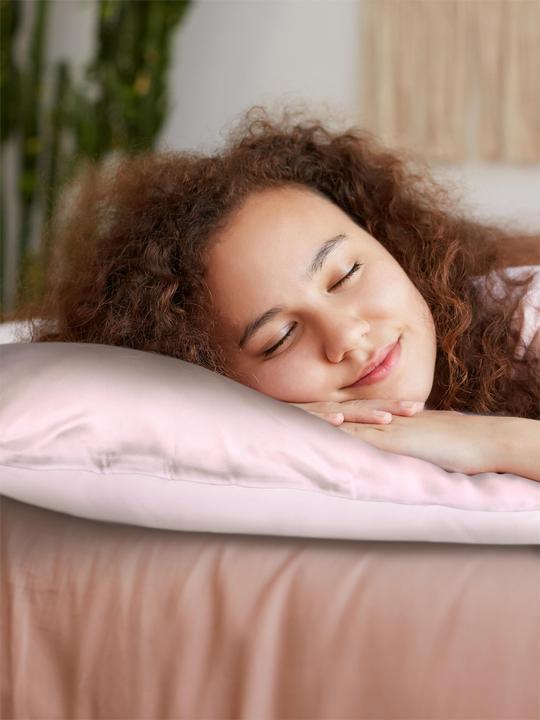 Actual product image Aspero 2x satin pillowcases 80x80 cm Enna - 9069 (Pillowcase, 80 x 80 cm)